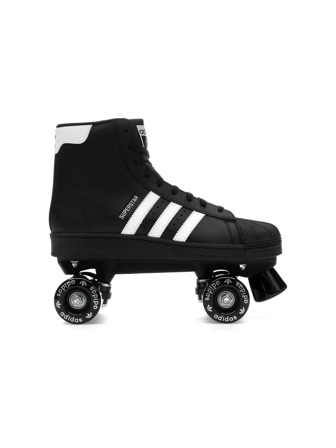 Женские кроссовки с перфорированным носком Adidas Superstar 82 Skate — изображение 1 из 4