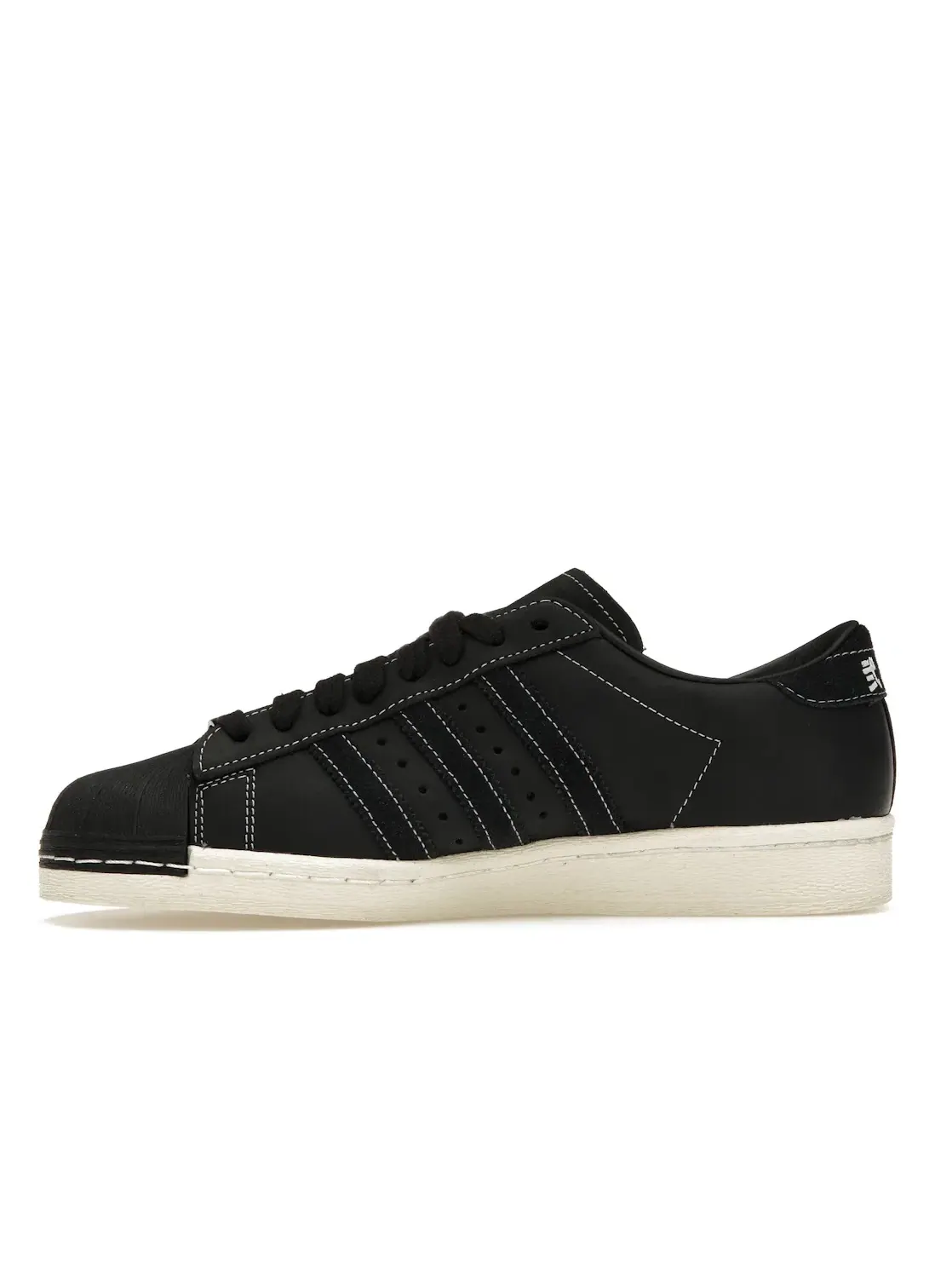 Мужские кроссовки с кожаным верхом Adidas Superstar Neighborhood 30th Anniversary — изображение 3 из 4, черный/черный/белый