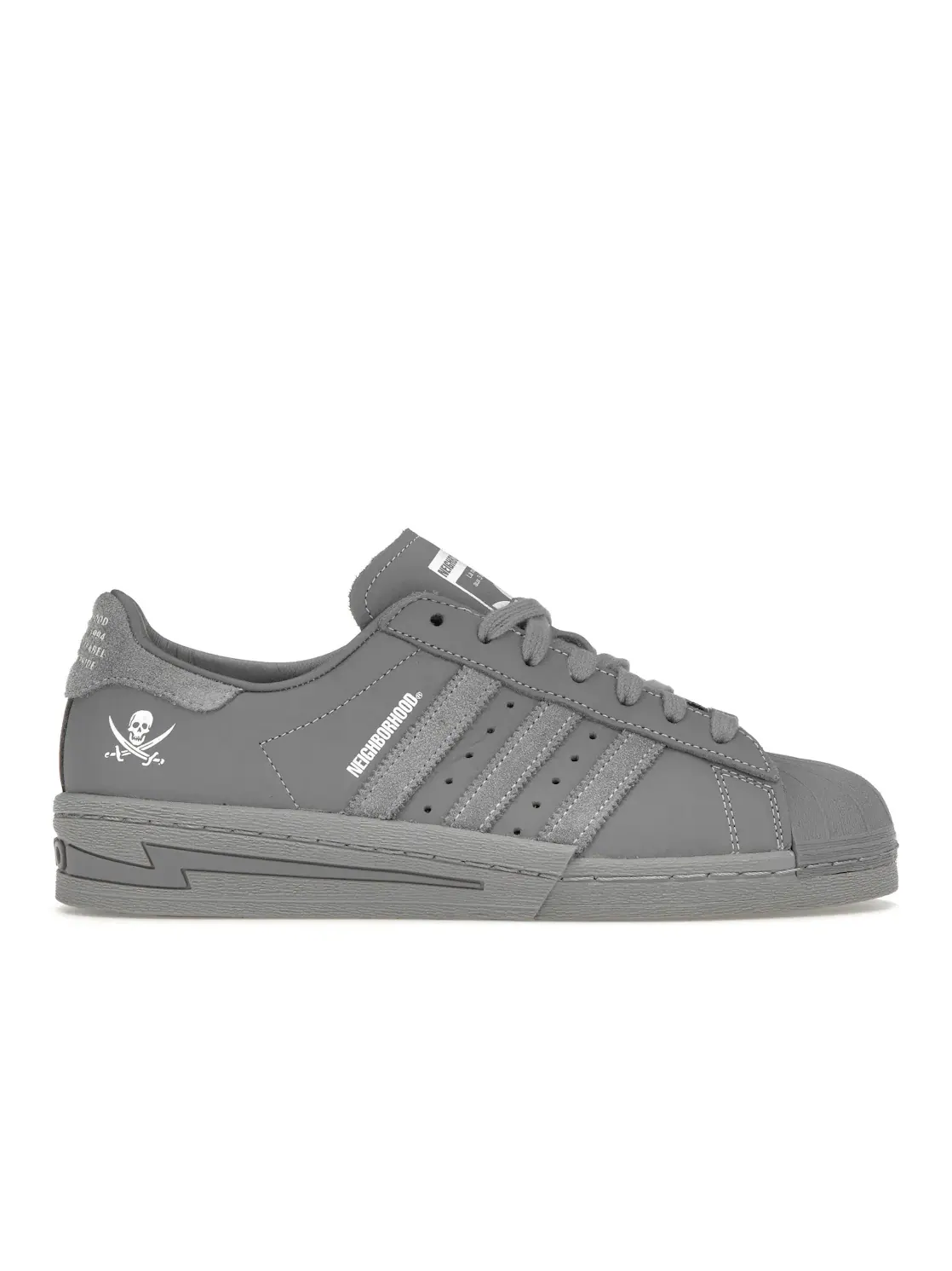 Мужские кроссовки Lifestyle с замшевыми вставками Adidas Superstar — изображение 1 из 4, серый/серый/белый