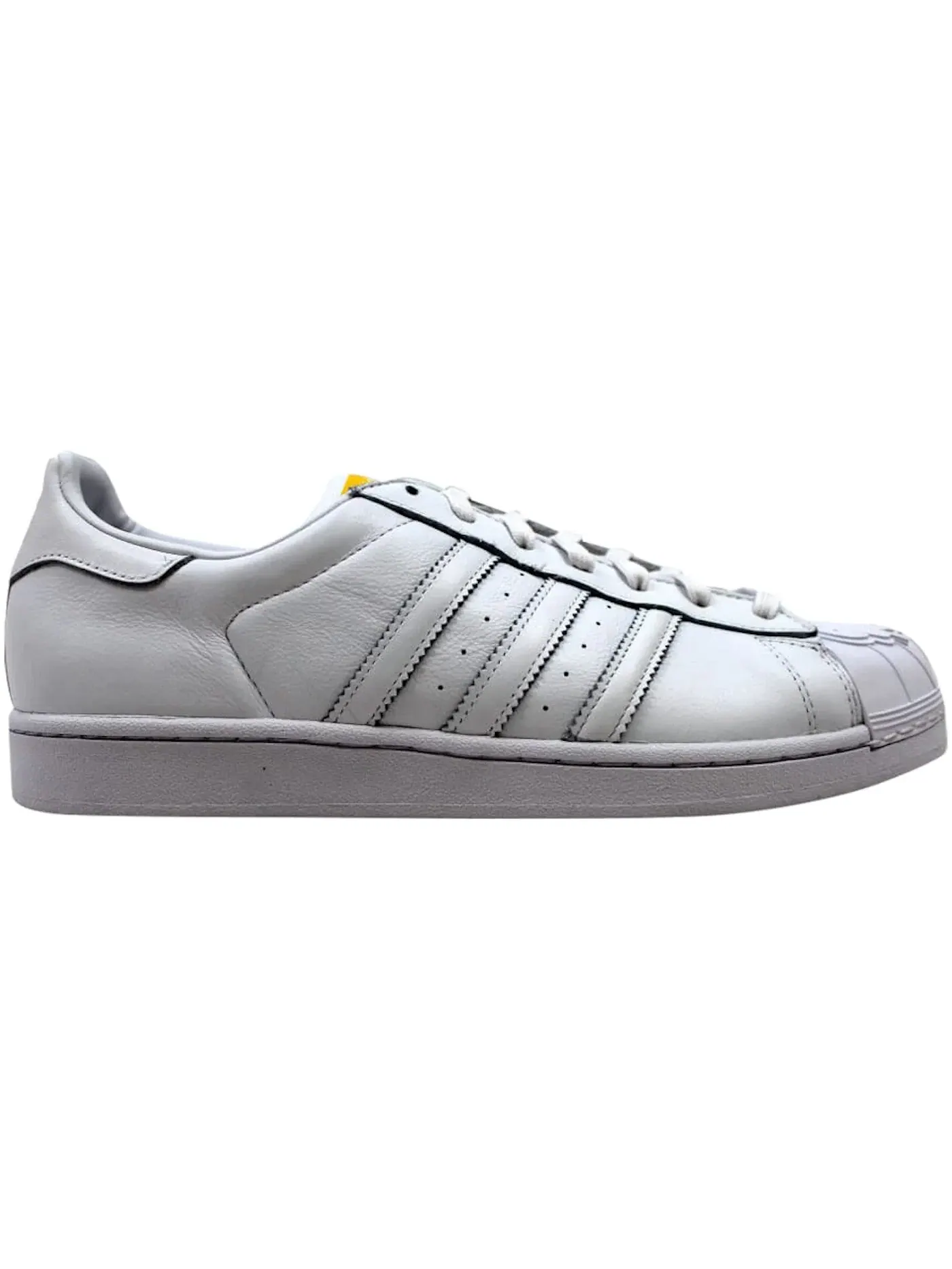 Мужские кроссовки Lifestyle Adidas Superstar Pharrell Supershell — изображение 1 из 1, белый/белый-желтый