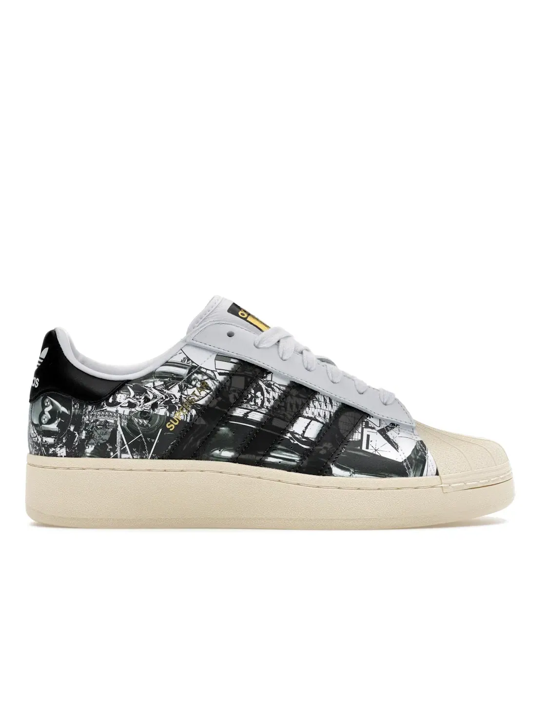 Мужские кроссовки Lifestyle Adidas Superstar XLG Nanzuka Star Wars R2-D2 And C-3PO — изображение 1 из 4