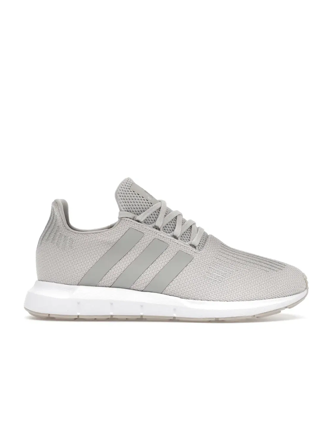 Женские кроссовки для бега Adidas Swift Run 1.0 — изображение 1 из 4