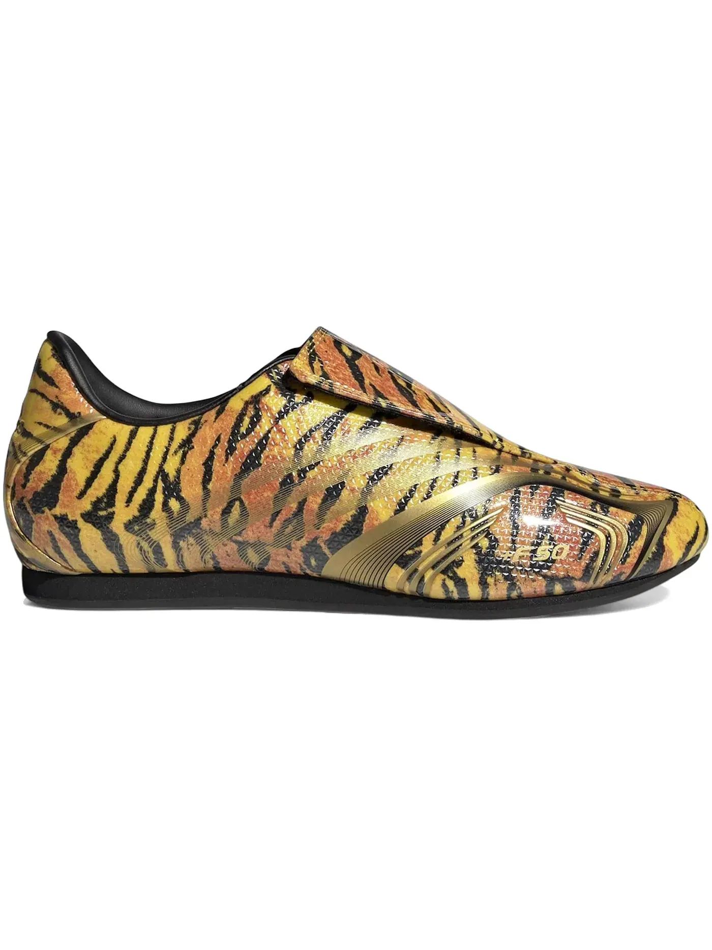 Женские кроссовки Lifestyle Adidas Taekwondo F50 — изображение 1 из 1