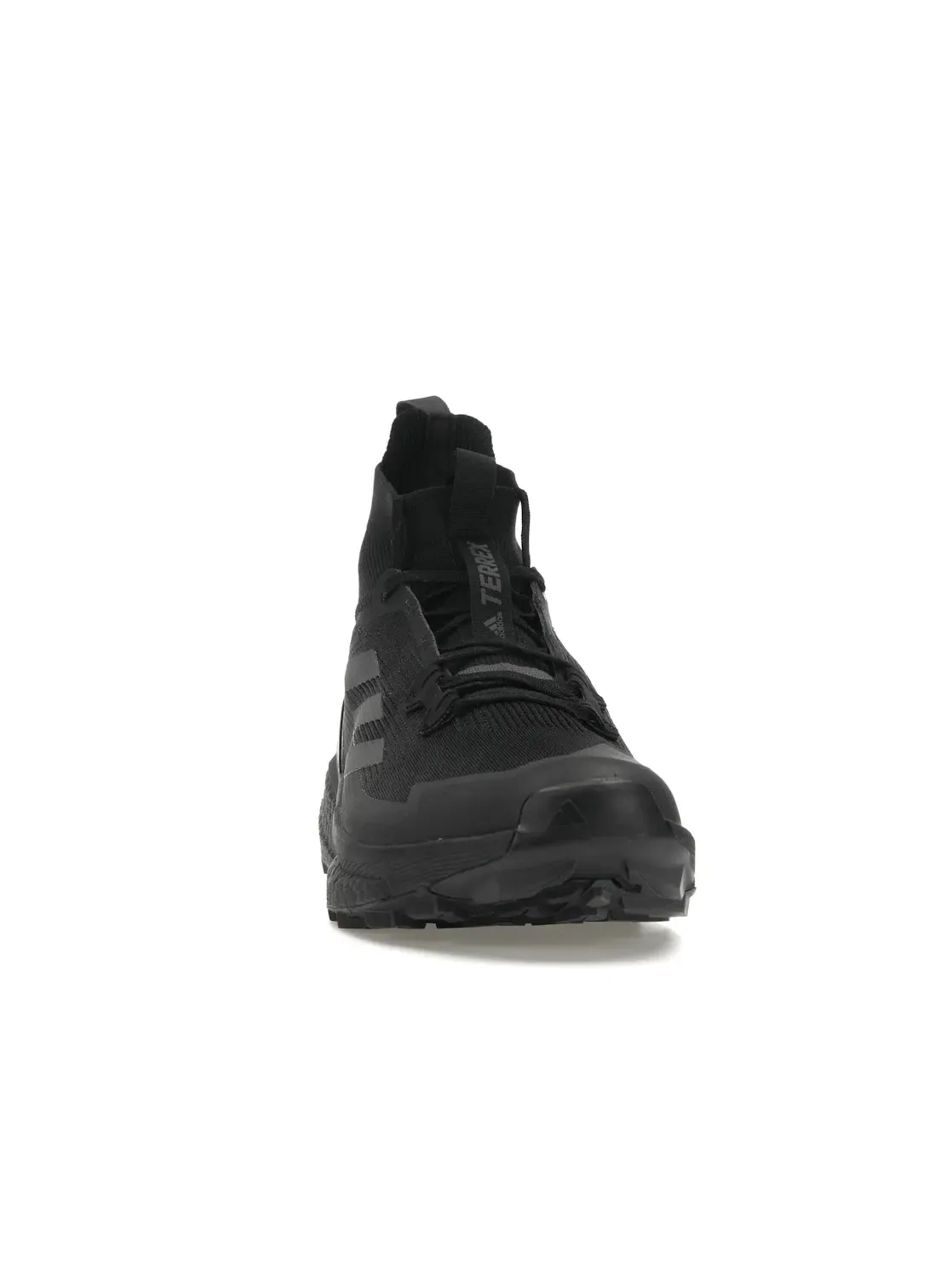 Мужские кроссовки для хайкинга с длительной амортизацией Adidas Terrex Free Hiker 2 — изображение 2 из 4, черный/черный/серый