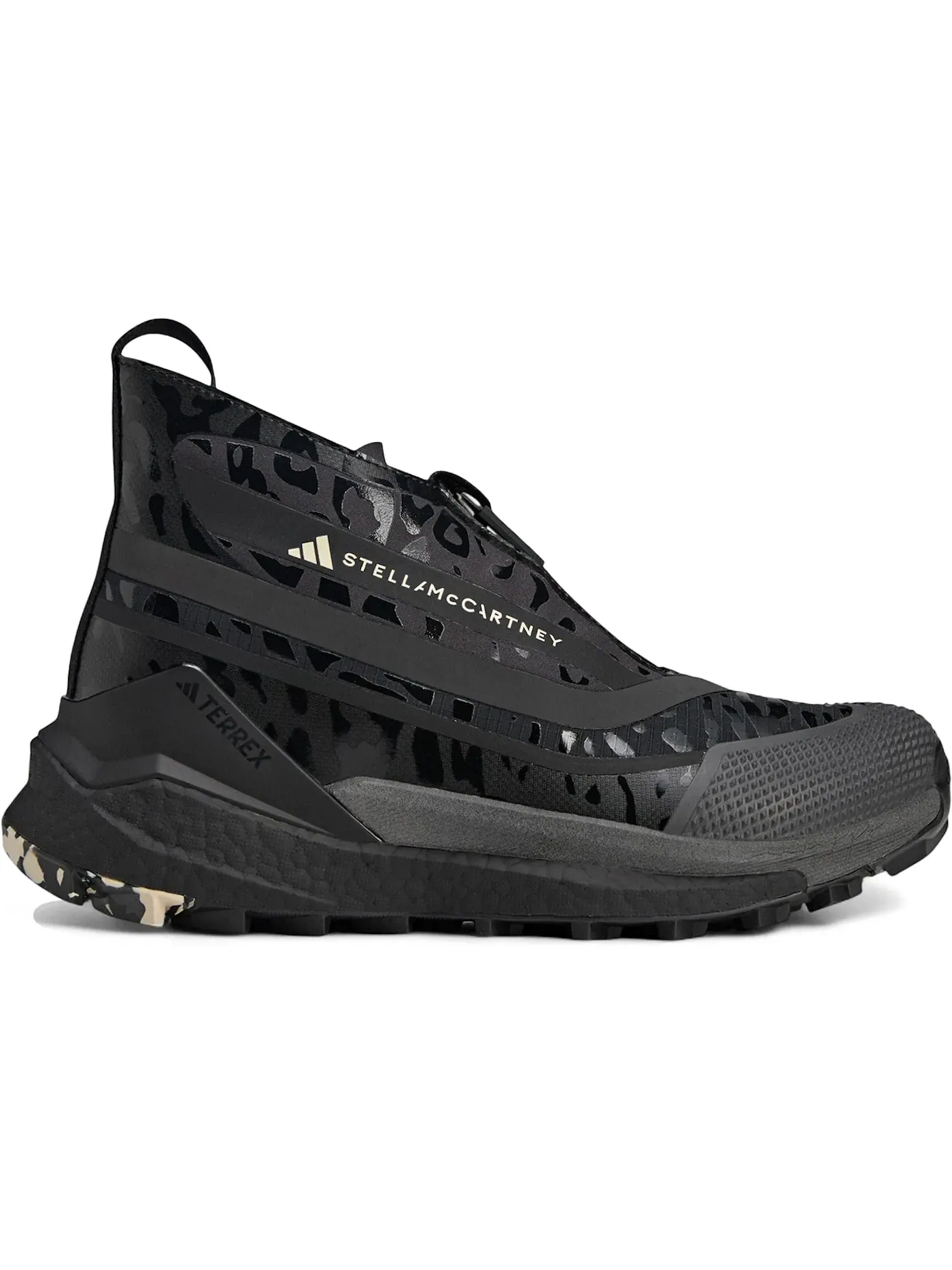 Женские кроссовки для треккинга с мембраной Gore-Tex Adidas Terrex Free Hiker Gore-Tex by Stella McCartney, черный/черный