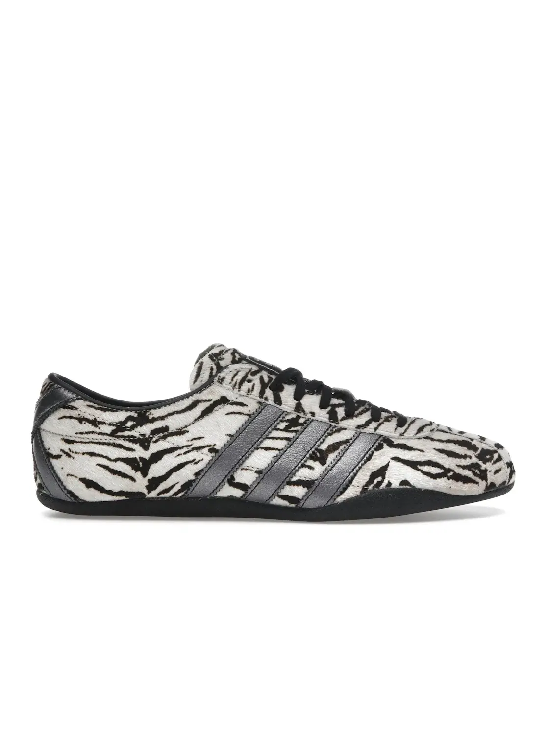 Женские кроссовки Lifestyle Adidas Tokyo — изображение 1 из 4, белый/черный/белый