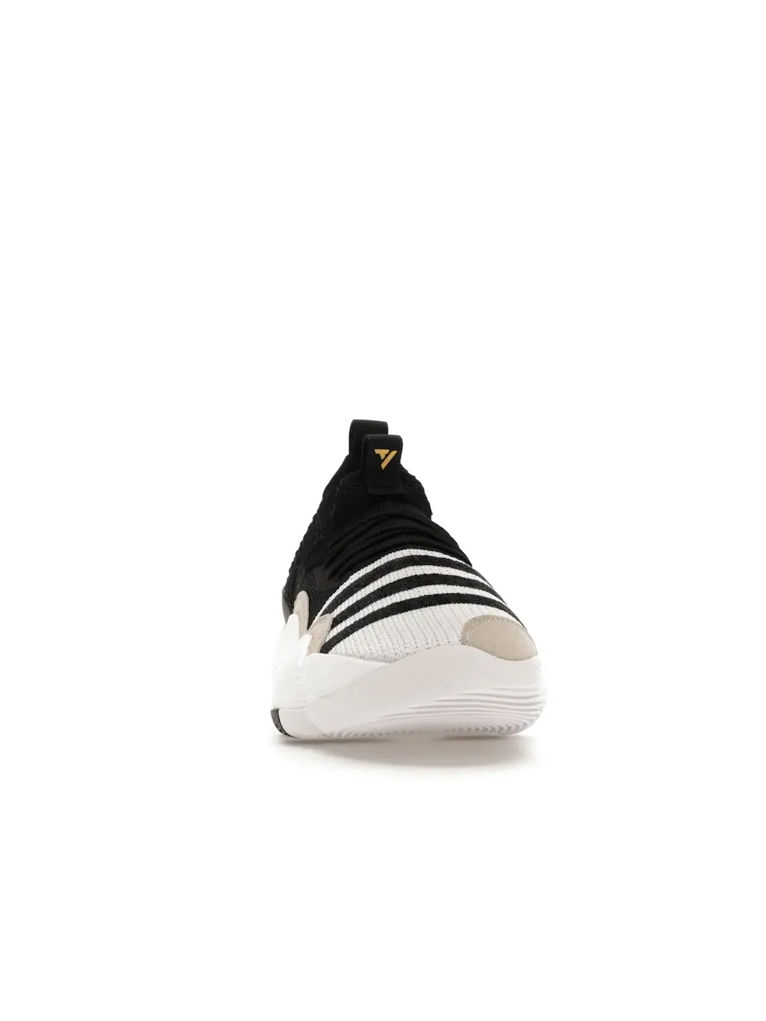 Мужские кроссовки для баскетбола Adidas Trae Young 2.0 — изображение 2 из 4, белый/черный