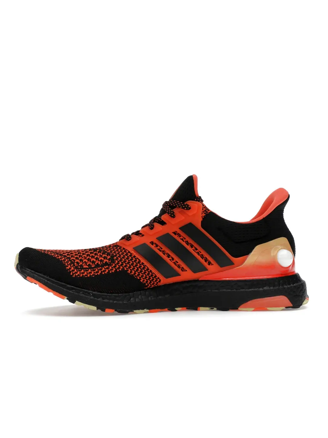Мужские кроссовки для бега Adidas Ultra Boost 1.0 — изображение 3 из 4, черный/черный/оранжевый