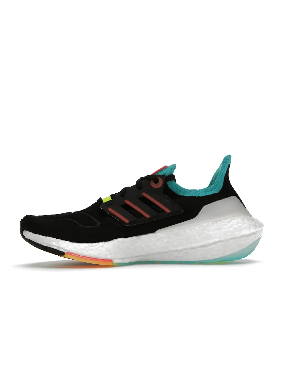 Мужские кроссовки для бега Adidas Ultra Boost 22 — изображение 3 из 4, черный