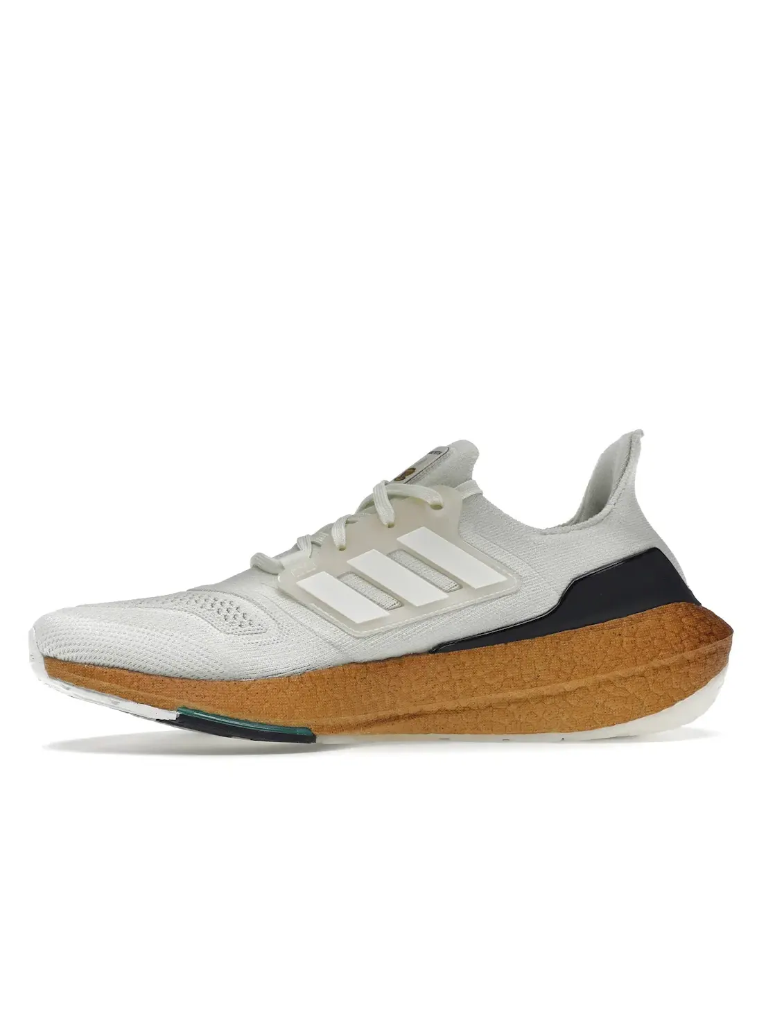 Мужские кроссовки для бега Adidas Ultra Boost 22 — изображение 3 из 4, белый//черный