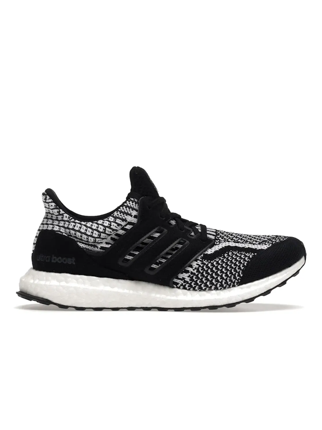 Мужские кроссовки с технологией Primeknit Adidas Ultra Boost 5.0 DNA — изображение 1 из 4, черный/черный/белый