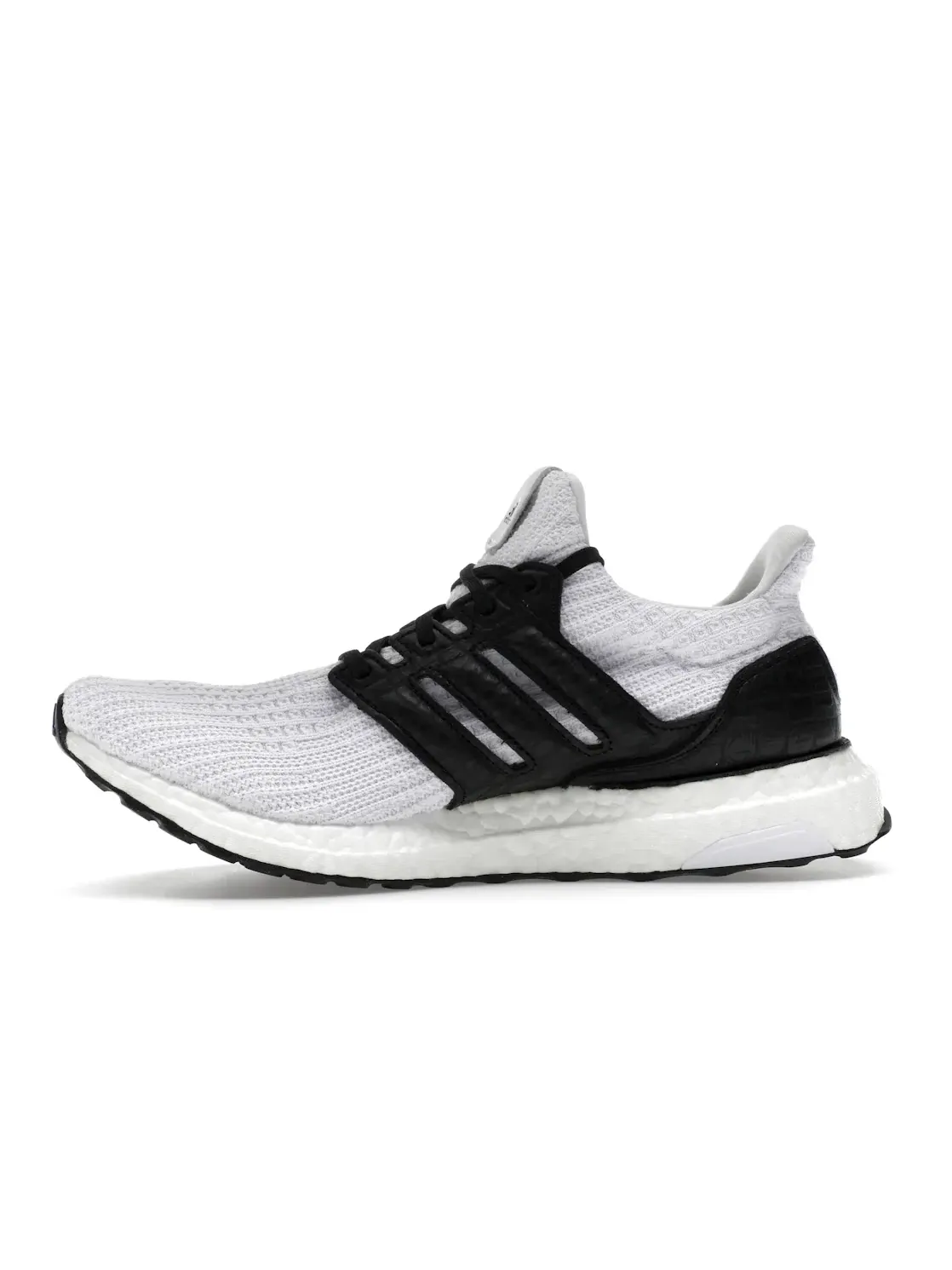 Мужские кроссовки с принтом Крокодил Adidas Ultra Boost DNA — изображение 3 из 4, белый/черный/черный