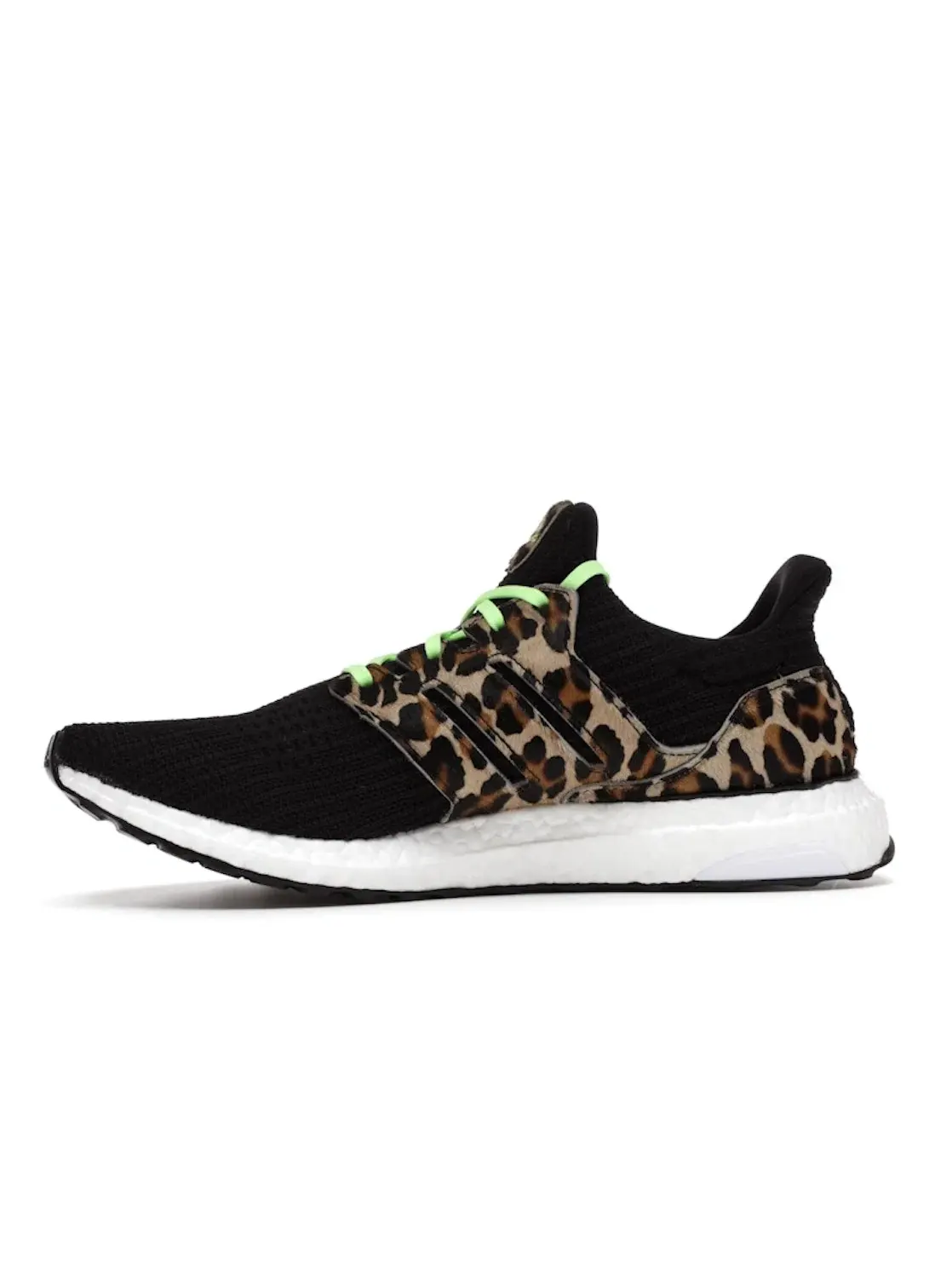 Мужские кроссовки для бега с принтом Ultra Boost DNA Adidas — изображение 3 из 4, черный/зеленый/черный