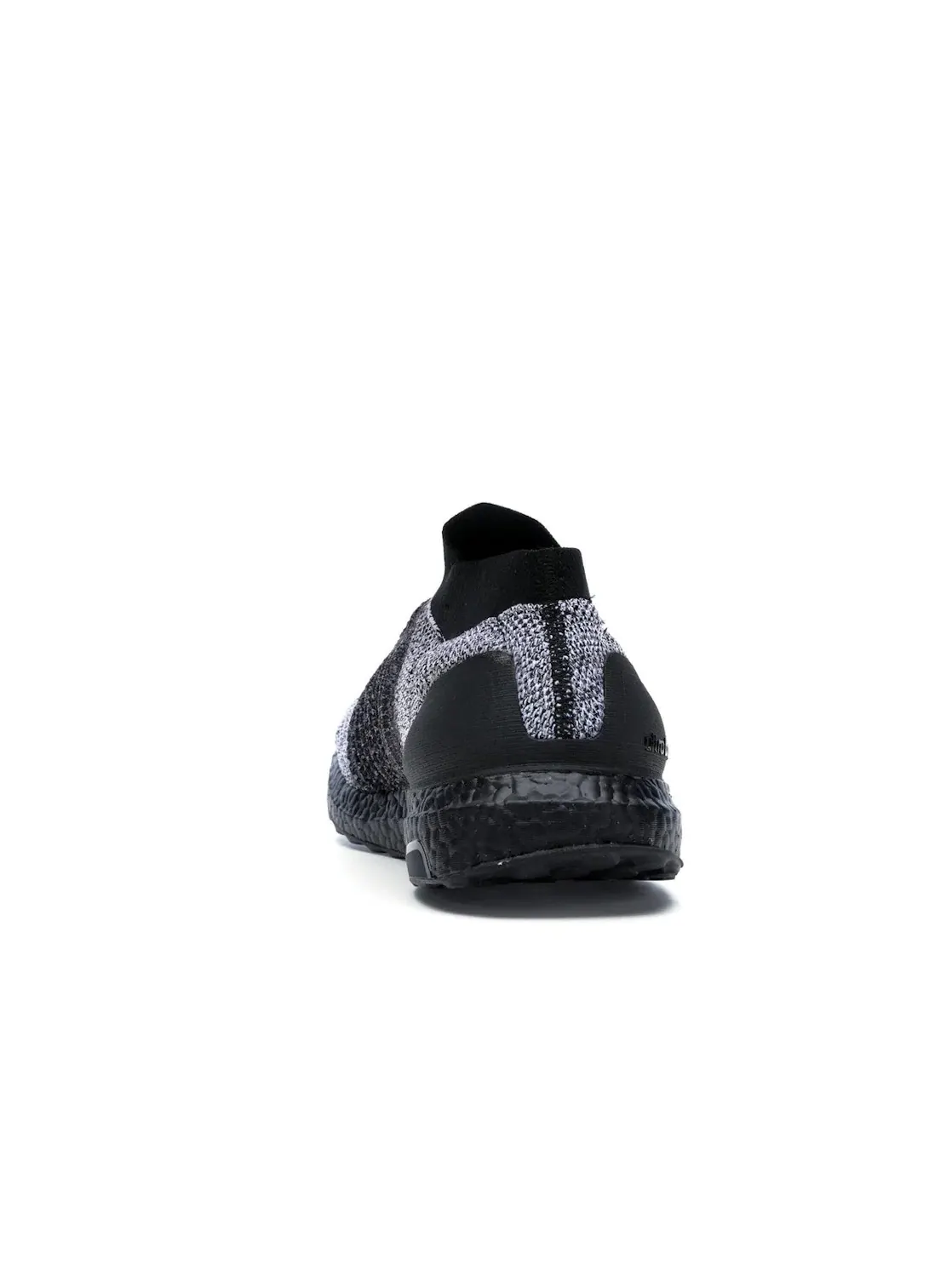 Мужские кроссовки с безшнуровкой Adidas Ultra Boost Laceless Mid — изображение 4 из 4, черный/черный/белый