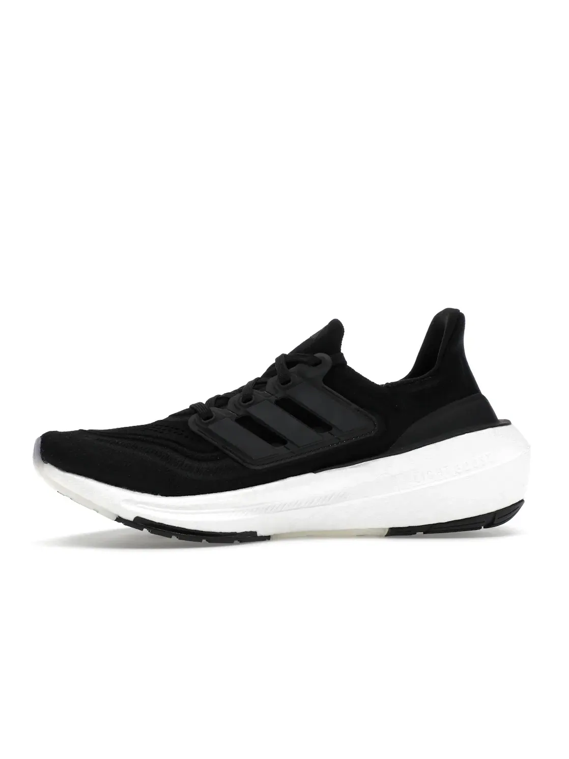 Женские кроссовки для бега с технологией Boost Ultra Light Adidas — изображение 3 из 4, черный/черный/белый