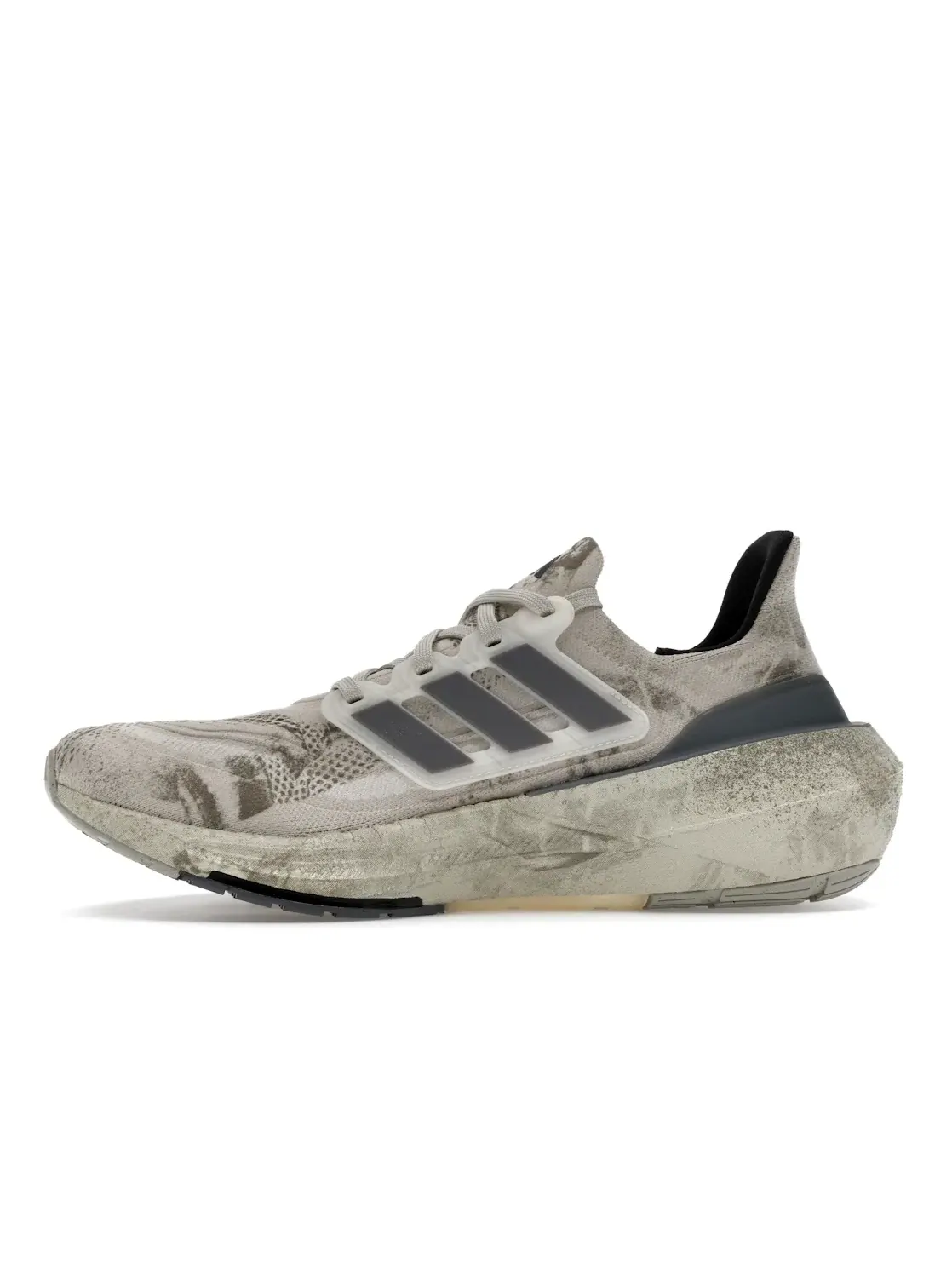 Мужские кроссовки для бега с амортизацией Adidas Ultra Boost Light — изображение 3 из 4, серый/серый/серый
