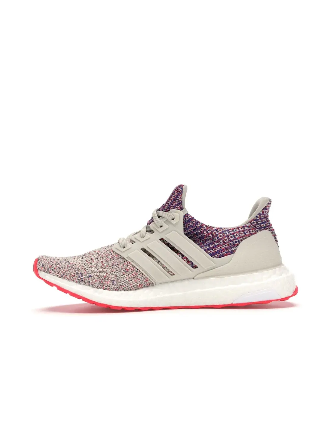 Женские кроссовки с многоцветным принтом Adidas Ultra Boost — изображение 3 из 4