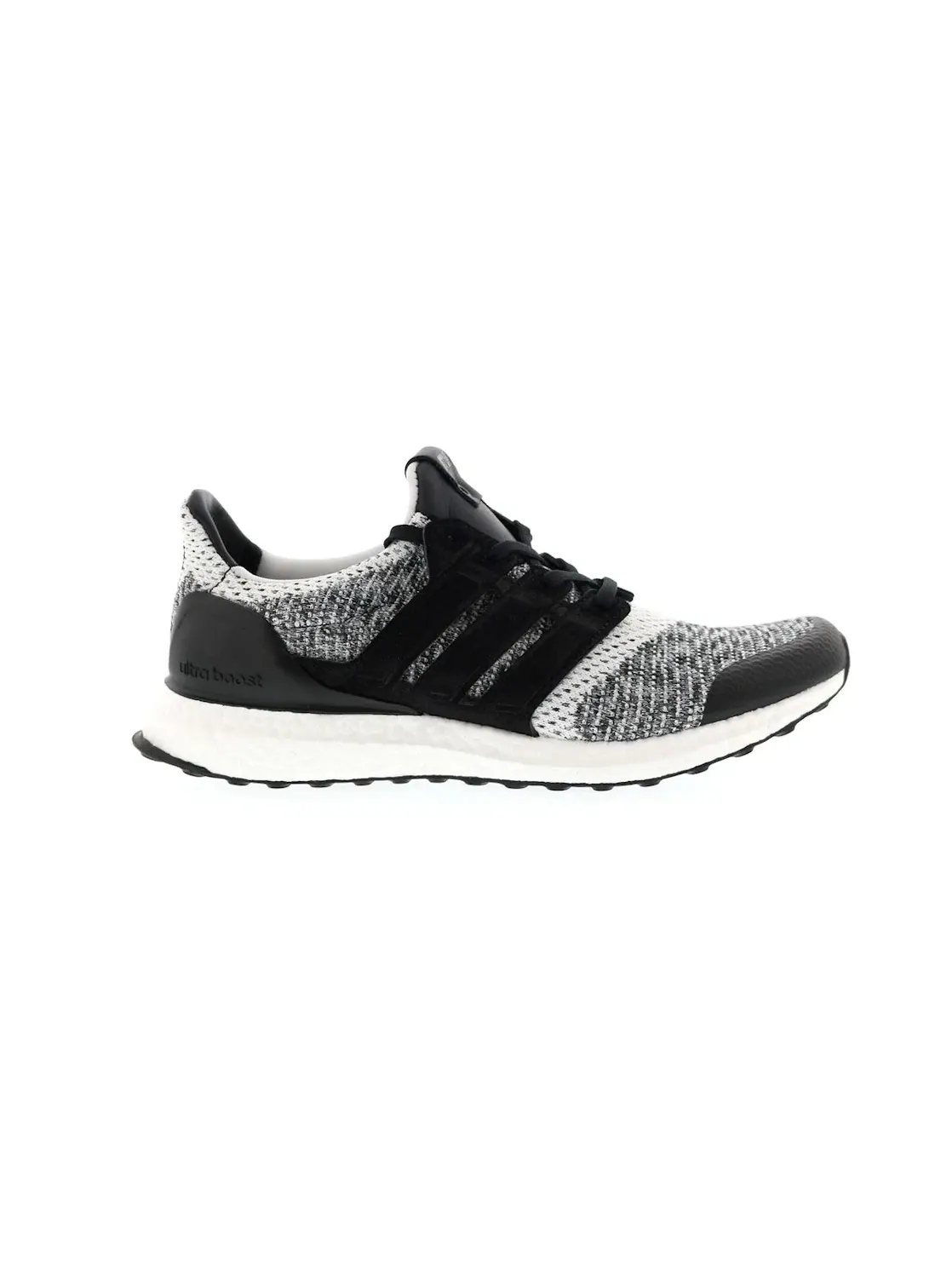 Мужские кроссовки с амортизацией Boost Adidas Ultra Boost 1.0 SNS X Social Status — изображение 1 из 4, белый/черный
