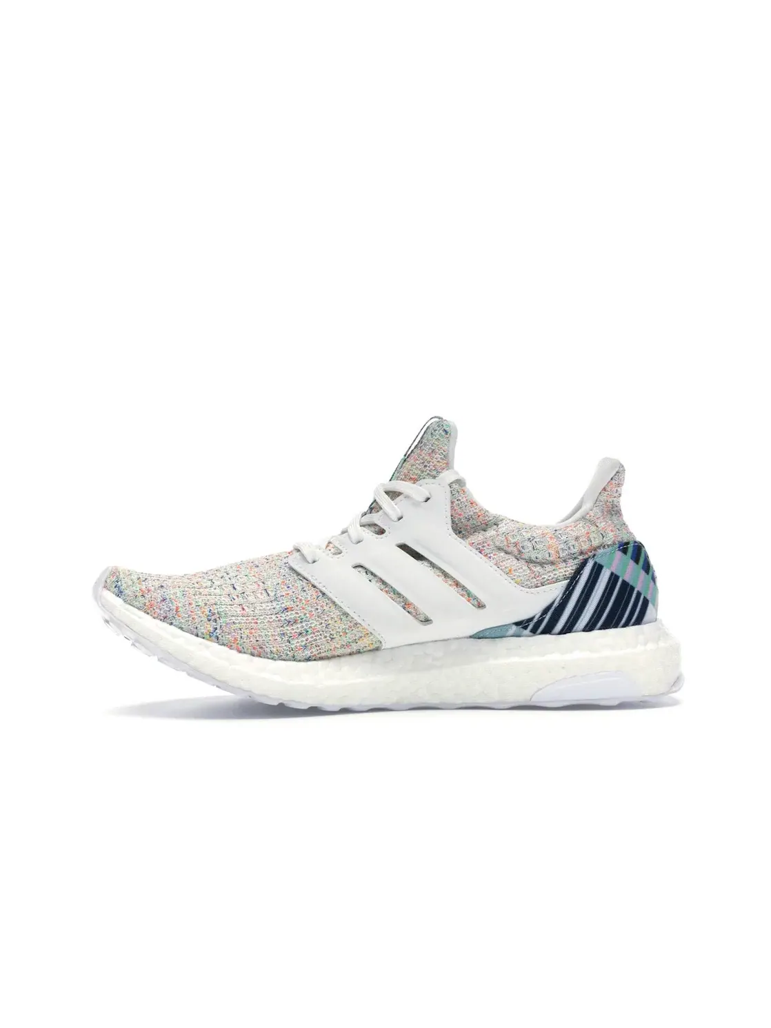 Женские кроссовки для бега с технологией Boost Adidas Ultra Boost — изображение 3 из 4, белый белый зеленый