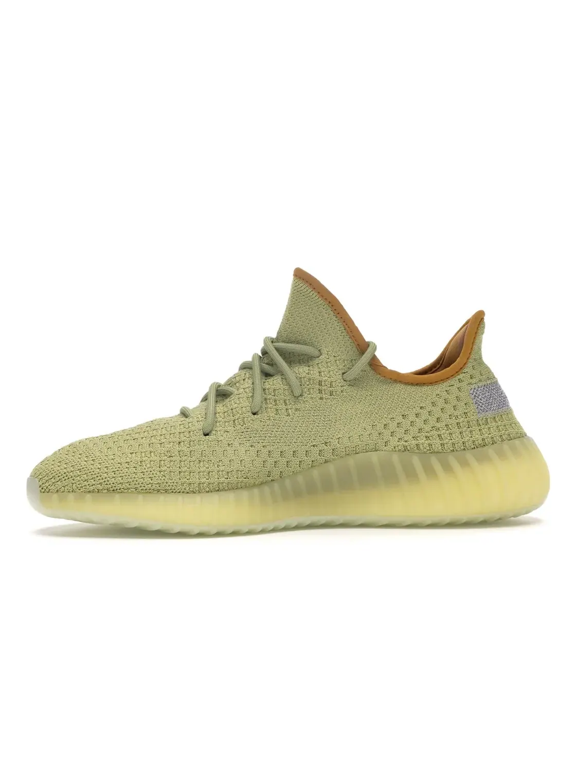 Мужские кроссовки с рефлективными элементами Adidas Yeezy Boost 350 V2, Marsh/Marsh/Marsh — изображение 3 из 4