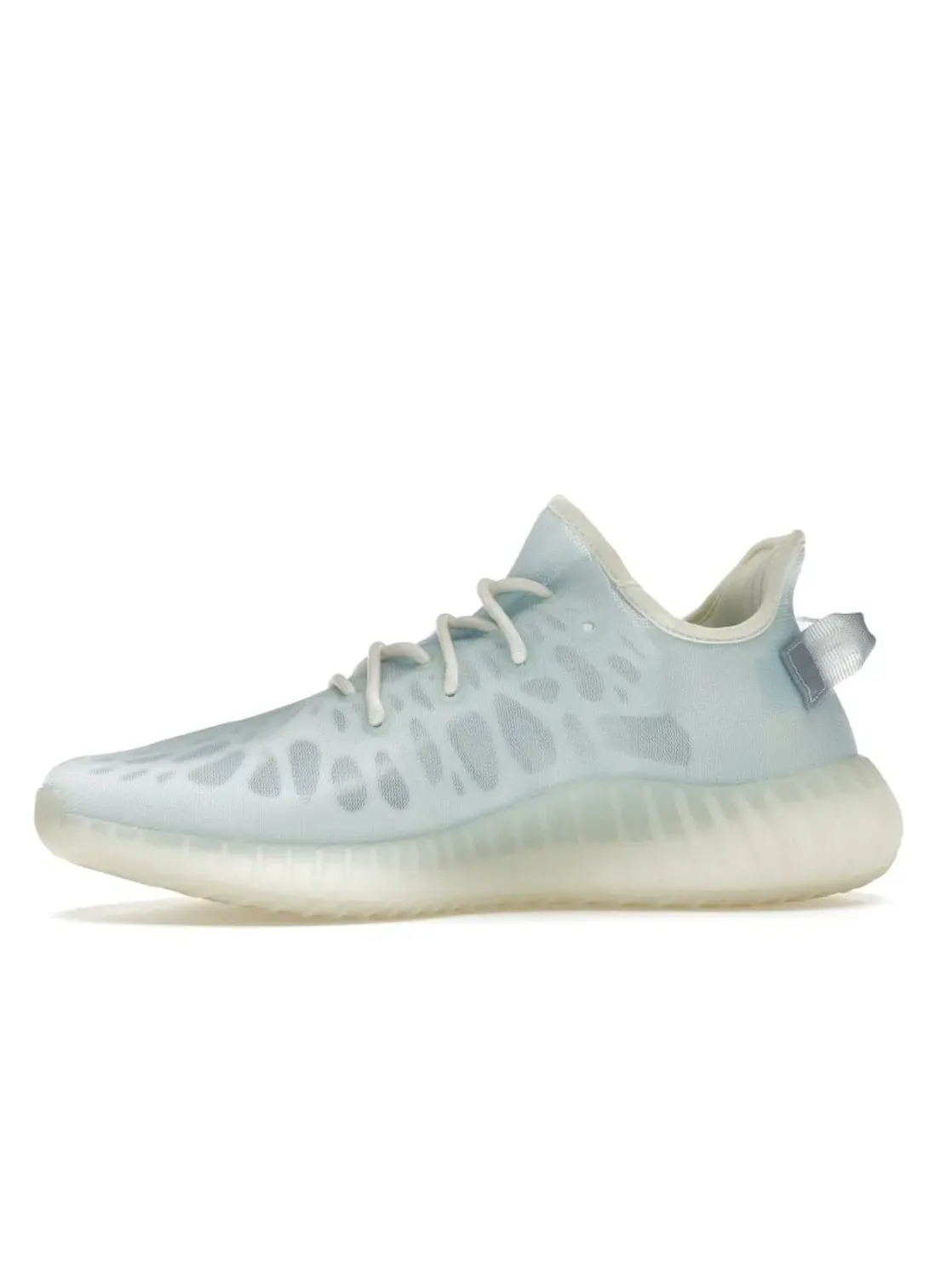 Мужские кроссовки с сетчатым верхом Adidas Yeezy Boost 350 V2, Mono Ice — изображение 3 из 4
