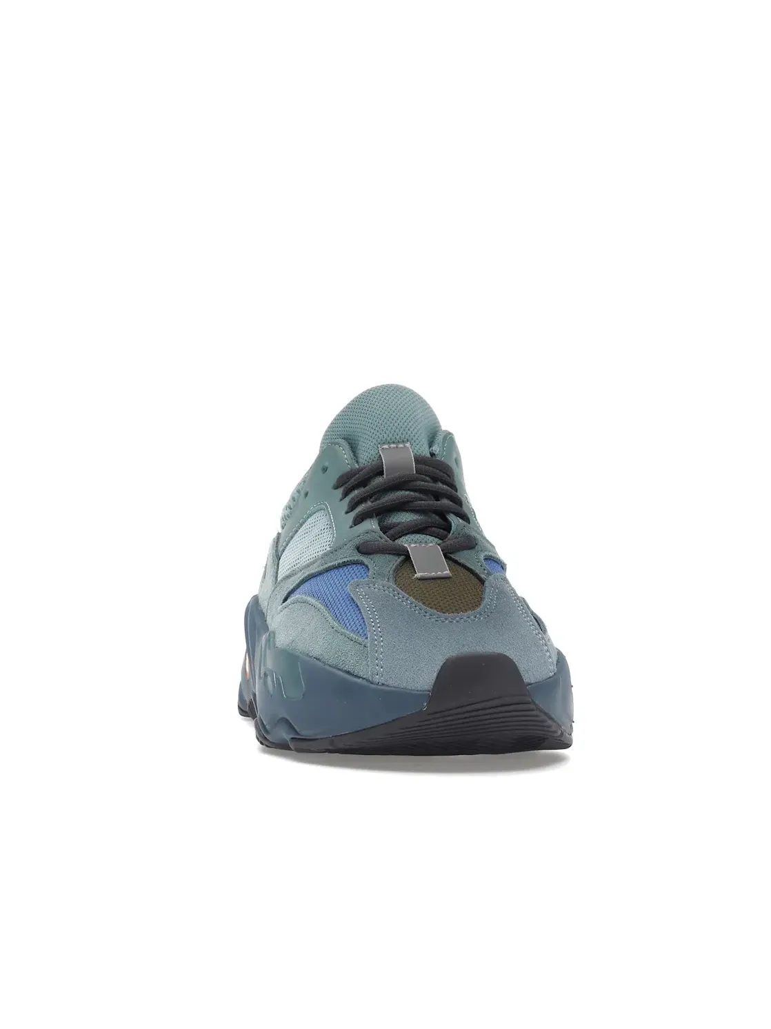 Мужские кроссовки Lifestyle с верхом из сетки и замши Adidas Yeezy Boost 700, Faded Azure — изображение 2 из 4