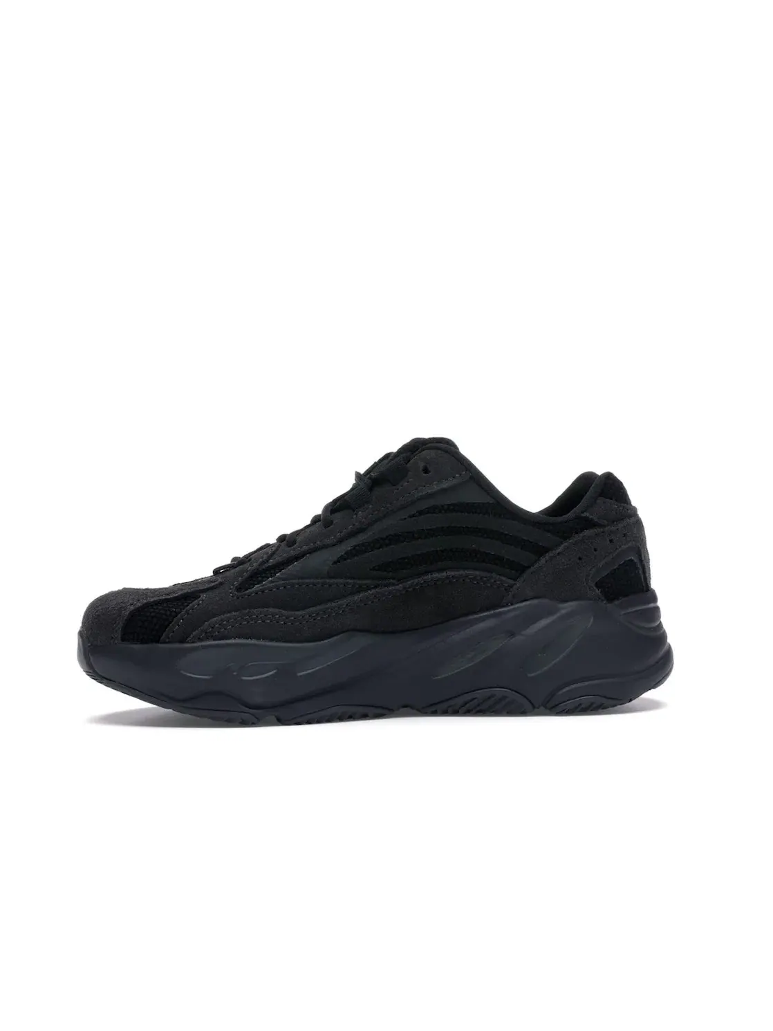 Детские кроссовки Lifestyle с принтом Yeezy Boost 700 V2 Vanta Adidas, Vanta Vanta Vanta — изображение 3 из 4