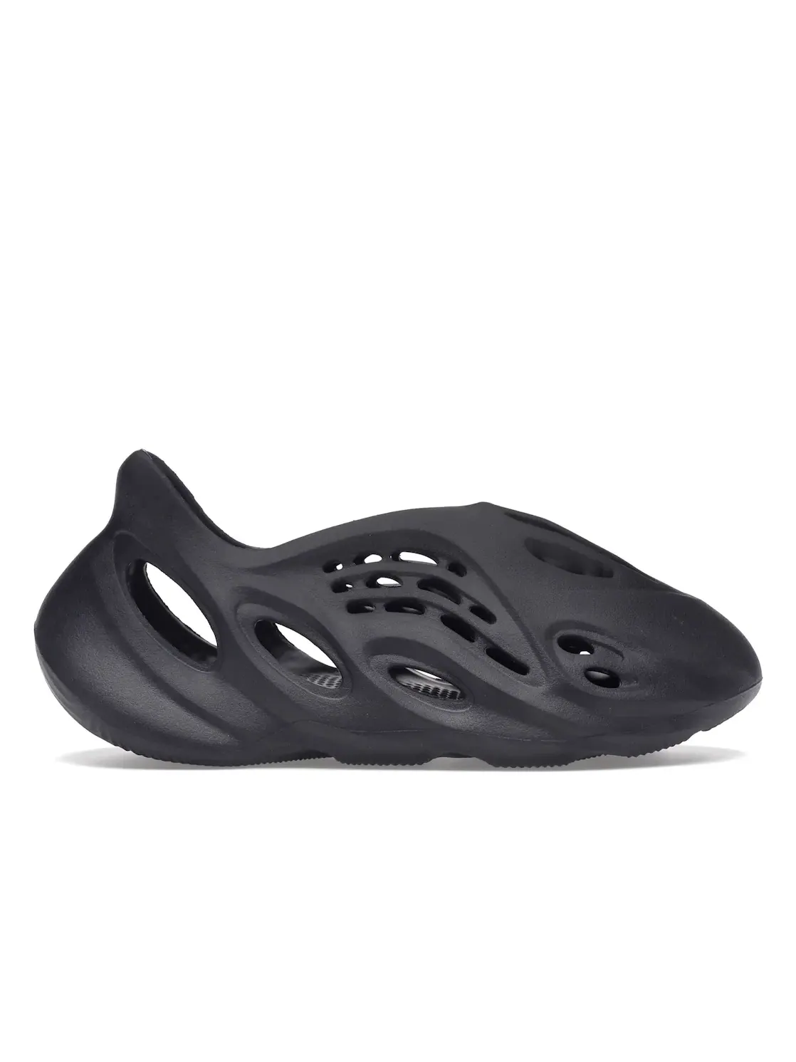 Мужские клоги Yeezy Foam RNR Adidas, Onyx/Onyx/Onyx — изображение 1 из 4