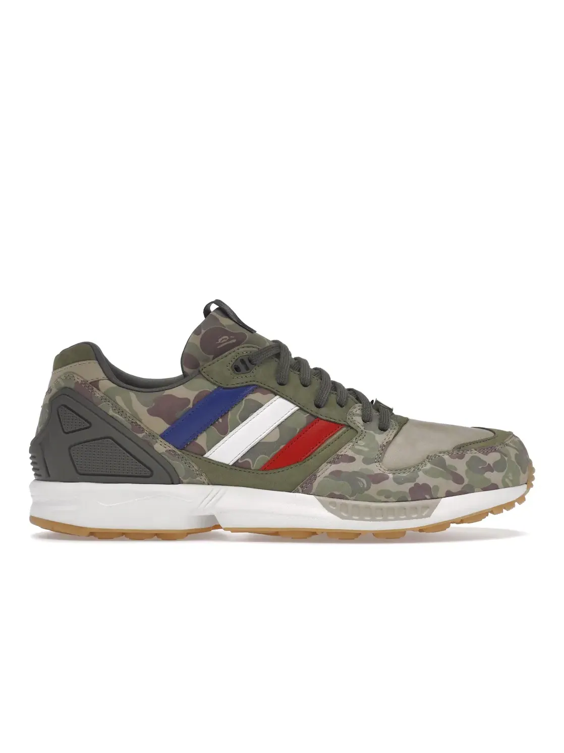Мужские кроссовки Lifestyle Adidas ZX 5000 Undefeated x Bape Camo, Tecgol/Whtvap/Gum3 — изображение 1 из 4