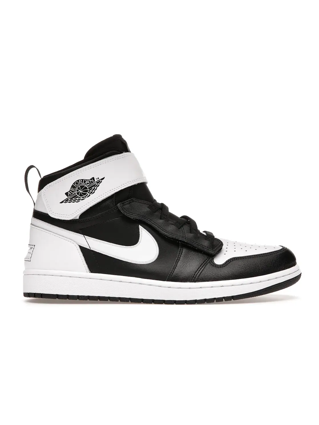 Мужские кроссовки с технологией FlyEase Jordan 1 High FlyEase Jordan — изображение 1 из 4, черный/белый