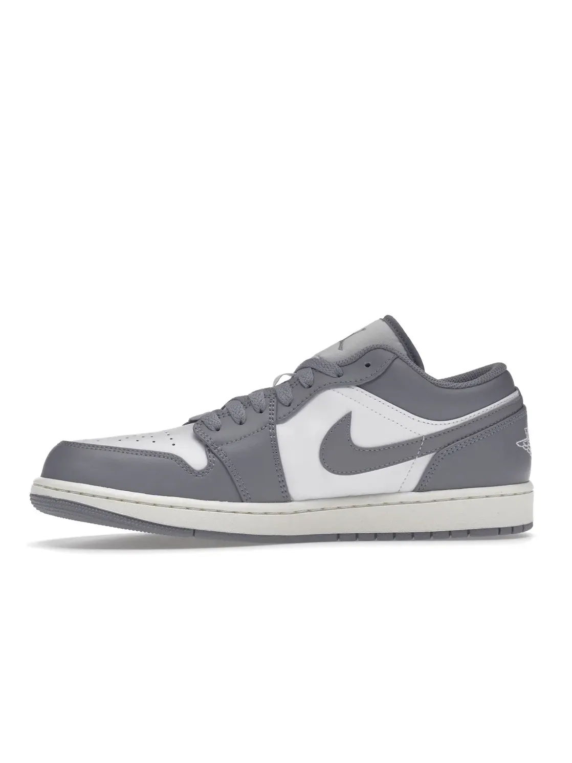Мужские кроссовки с состаренной подошвой Air Jordan 1 Low Jordan — изображение 3 из 4, белый