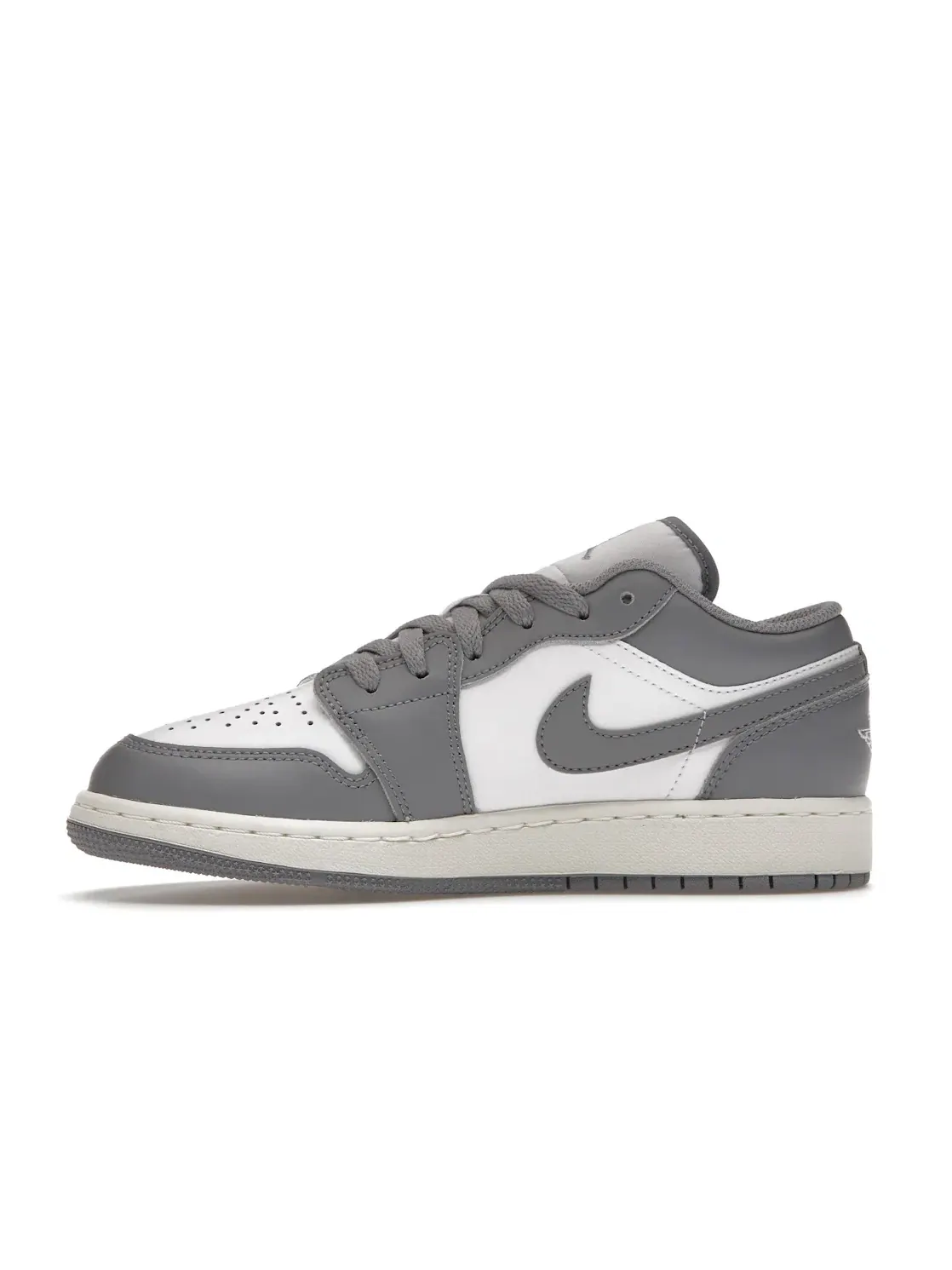 Детские кроссовки с перфорированным носком Air Jordan 1 Low — изображение 3 из 4, серый/белый/кремовый