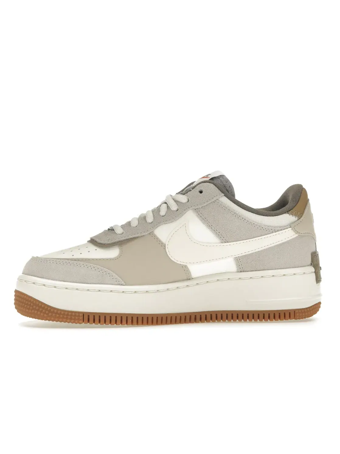 Женские кроссовки с двойной подошвой Nike Air Force 1 Low Shadow — изображение 3 из 4