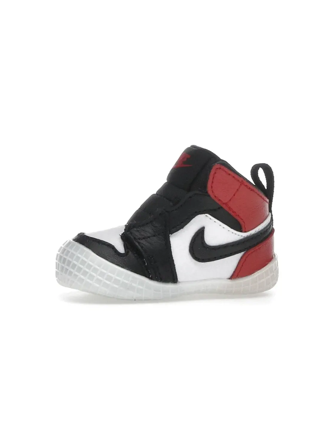 Детские пинетки-кроссовки с принтом Jordan 1 Crib Bootie Jordan — изображение 3 из 4