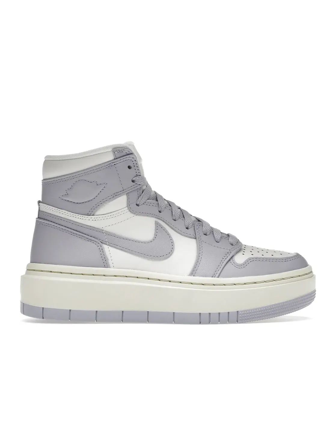Женские кроссовки с платформой Jordan 1 Elevate High Jordan, Sail/Titanium-Coconut Milk — изображение 1 из 4