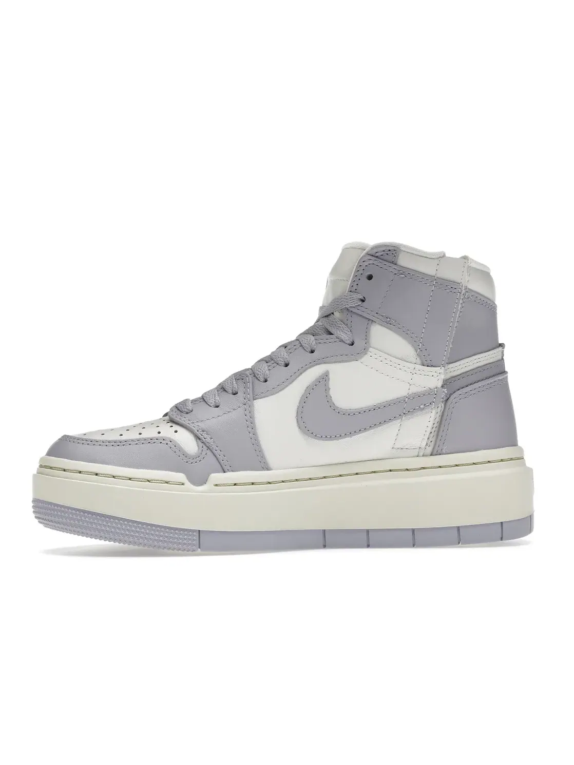 Женские кроссовки с платформой Jordan 1 Elevate High Jordan, Sail/Titanium-Coconut Milk — изображение 3 из 4