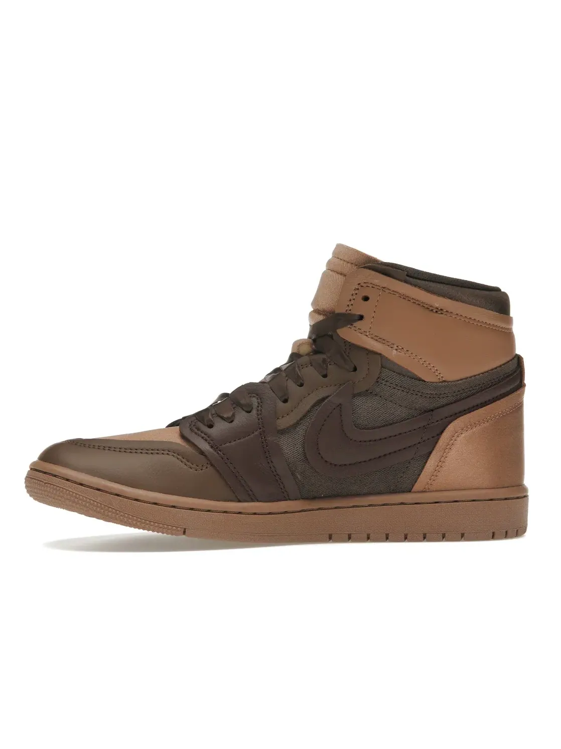 Женские кроссовки Lifestyle с премиальными материалами Jordan 1 High Method Of Make — изображение 3 из 4