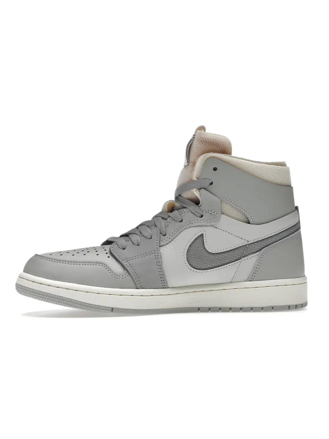 Мужские кроссовки с высоким верхом Jordan 1 High Zoom Air CMFT London — изображение 3 из 4, светлый серый-серый