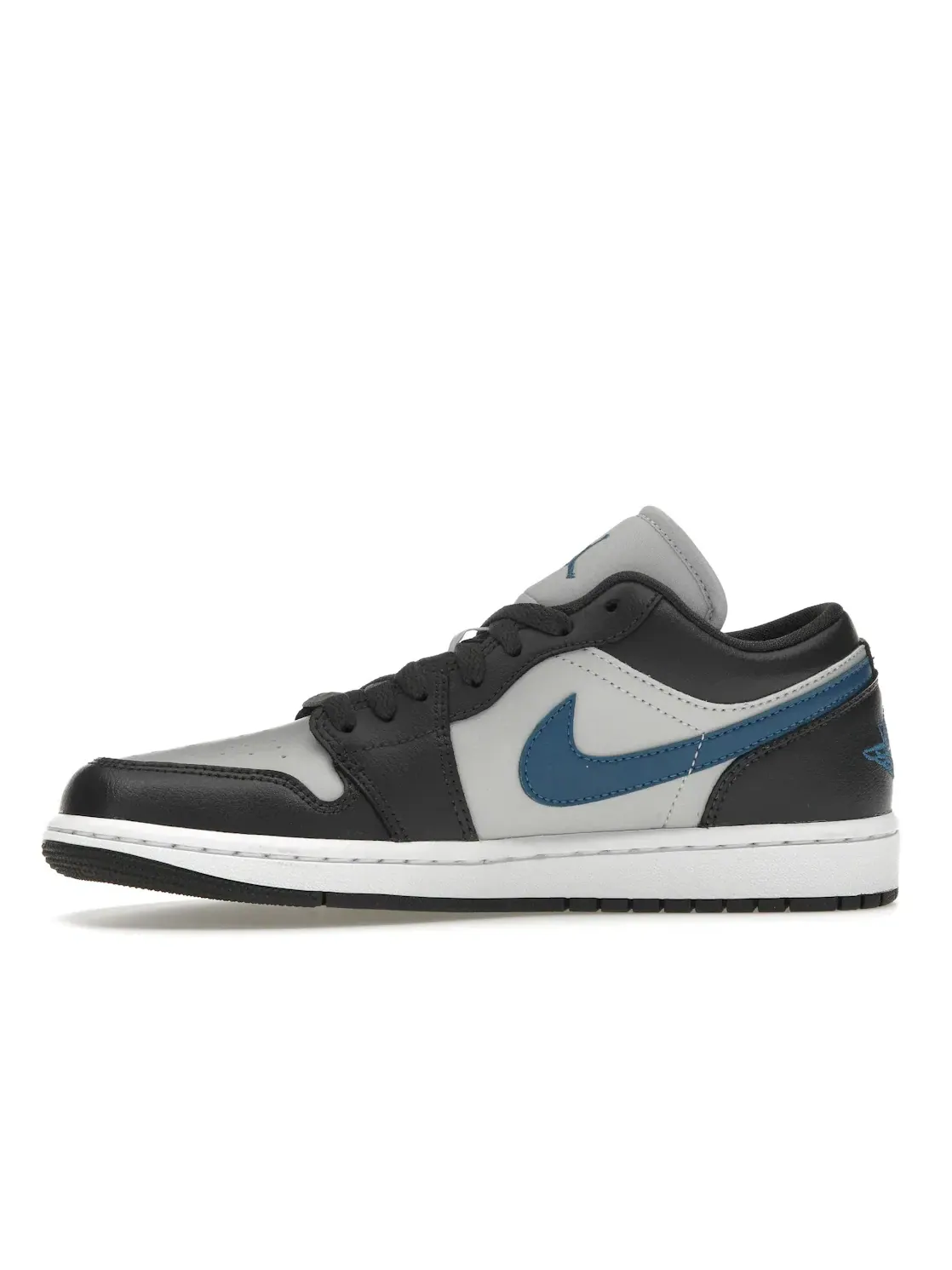 Женские кроссовки с низким верхом Jordan 1 Low Jordan — изображение 3 из 4, серый/белый/синий
