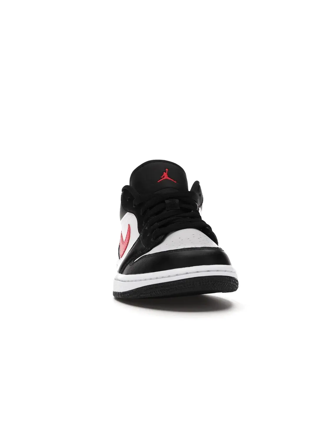 Женские кроссовки кожаные Jordan 1 Low Jordan — изображение 2 из 4, черный красный-белый