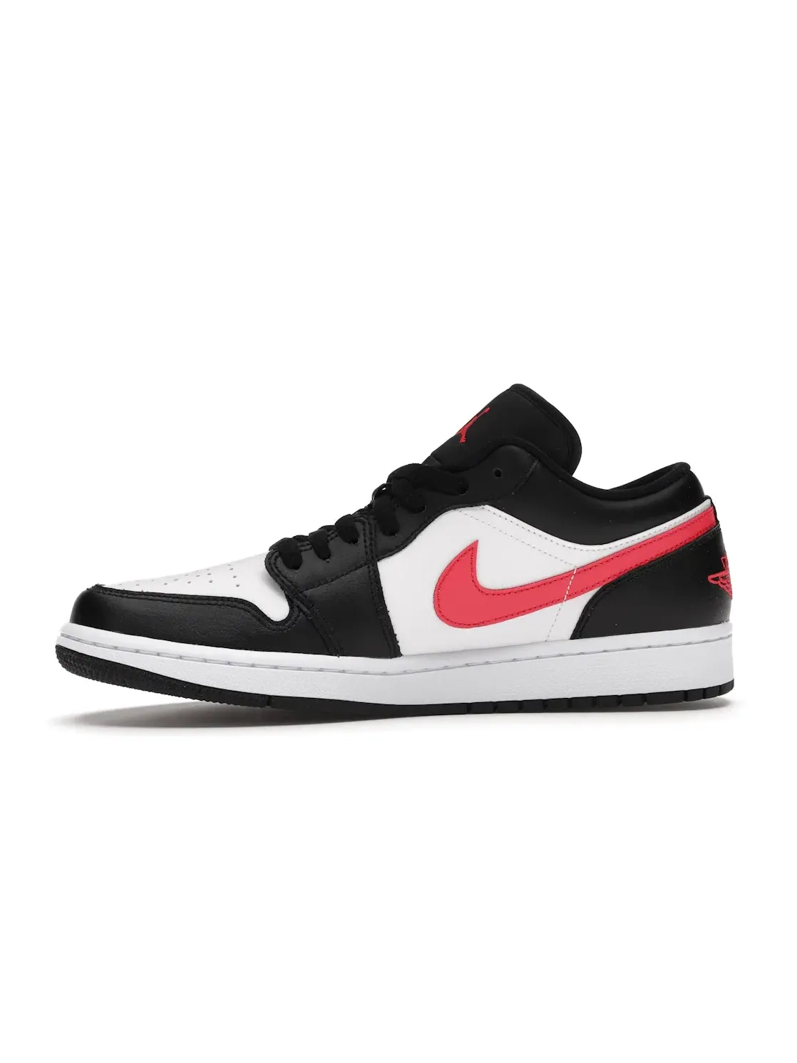 Женские кроссовки кожаные Jordan 1 Low Jordan — изображение 3 из 4, черный красный-белый