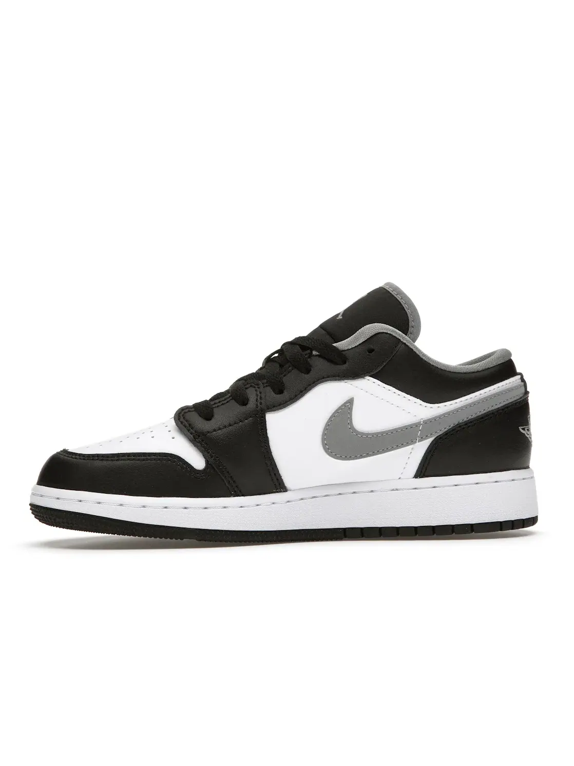 Детские кроссовки Lifestyle с контрастными накладками Jordan 1 Low Jordan — изображение 3 из 4, черный/серый-белый