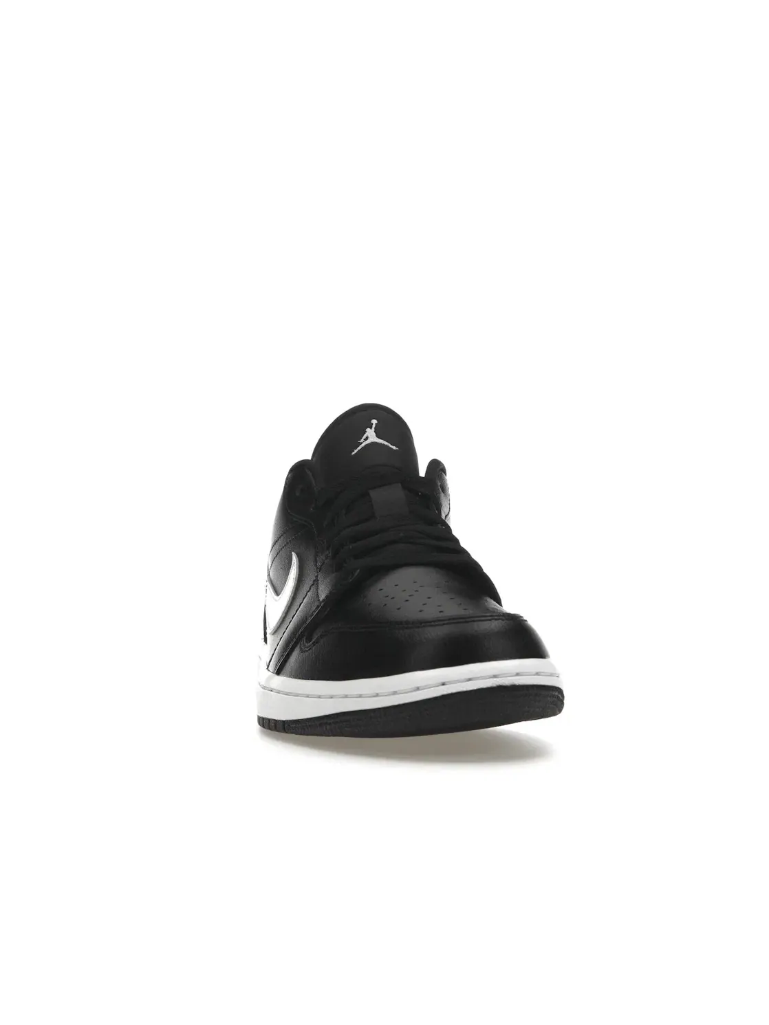 Женские кроссовки Lifestyle с низким профилем Jordan 1 Low Black White — изображение 2 из 4, черный/белый/черный