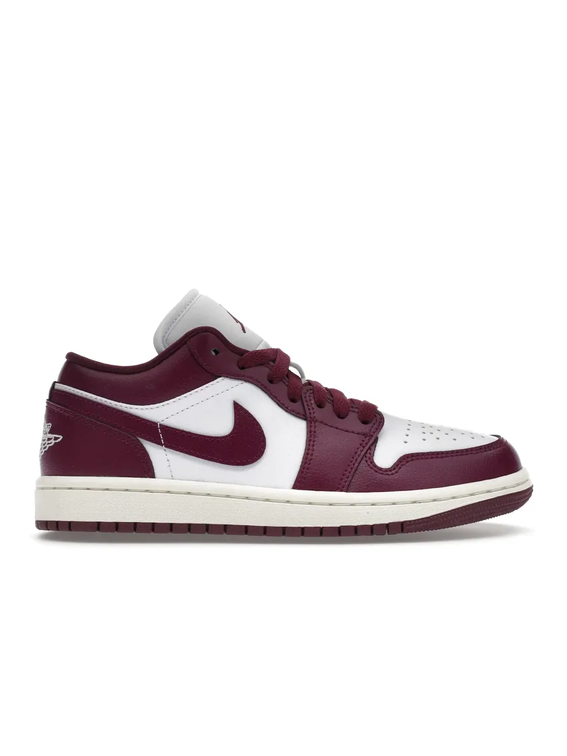 Женские кроссовки классический Jordan 1 Low — изображение 1 из 4, белый
