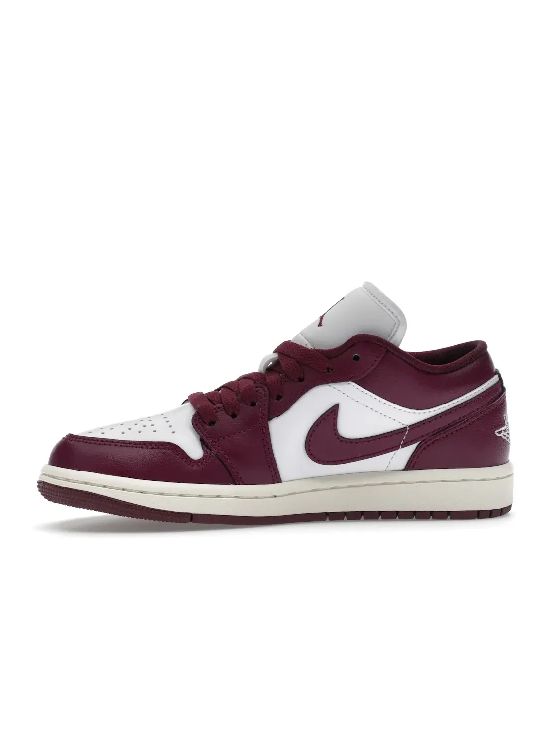 Женские кроссовки классический Jordan 1 Low — изображение 3 из 4, белый