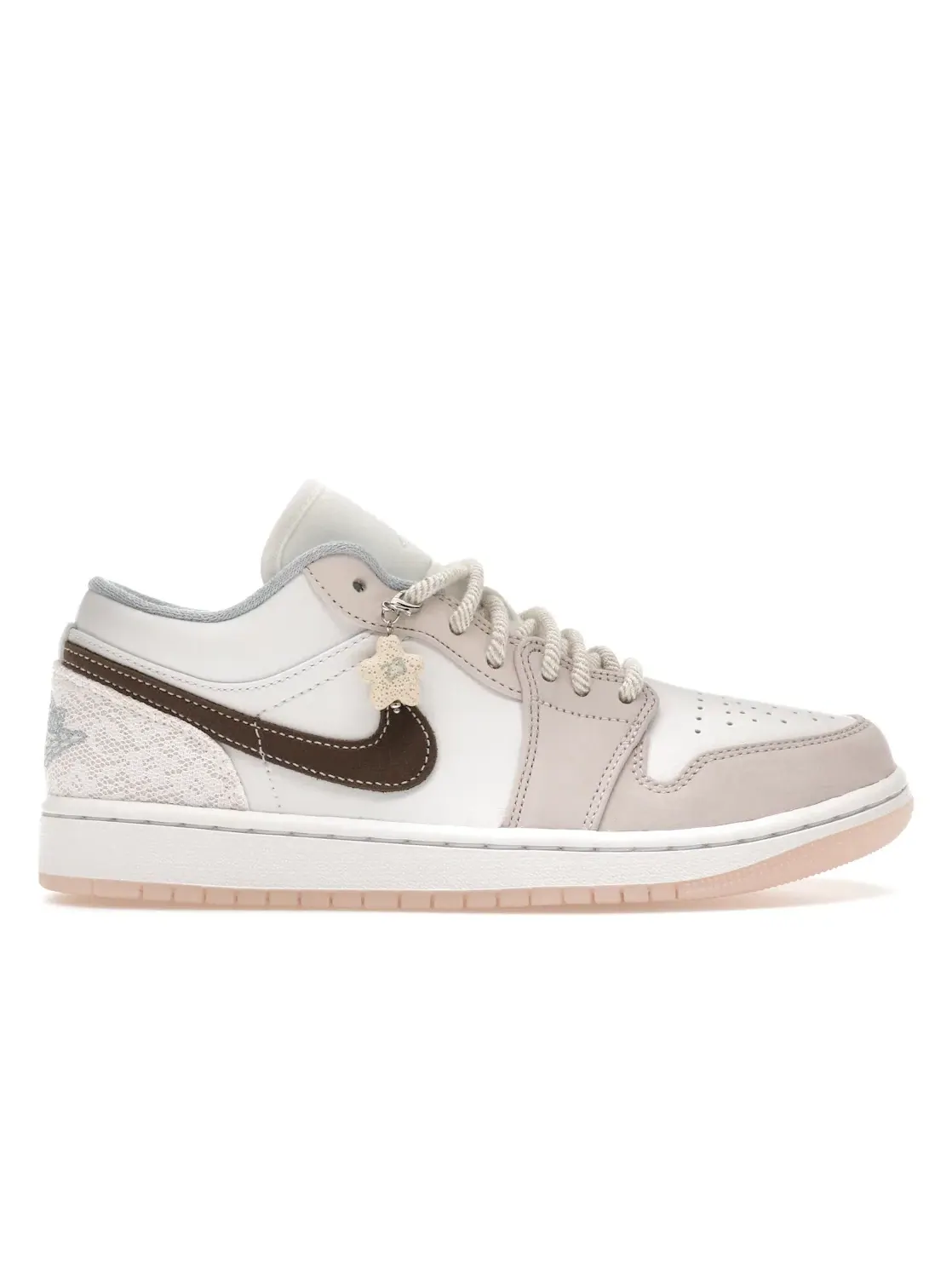 Женские кроссовки Lifestyle с цветовой гаммой Jordan 1 Low Jordan — изображение 1 из 4