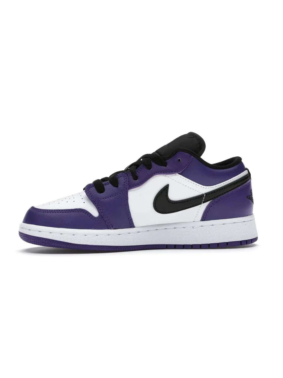 Детские кроссовки Lifestyle с принтом Jordan 1 Low Court Purple White GS Jordan — изображение 3 из 4, фиолетовый/черный-белый