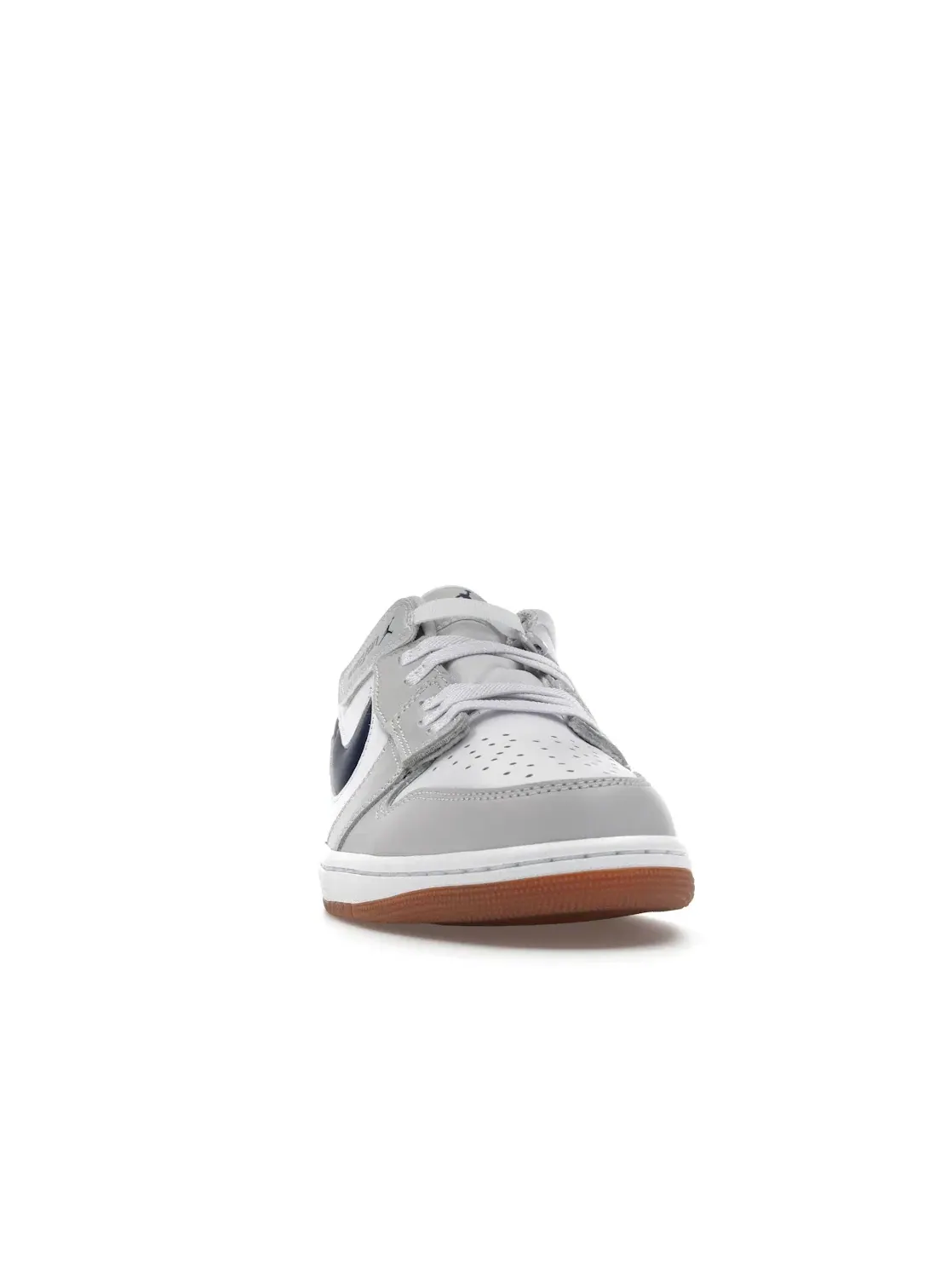 Мужские кроссовки с удобной шнуровкой Jordan 1 Low EasyOn Jordan — изображение 2 из 4