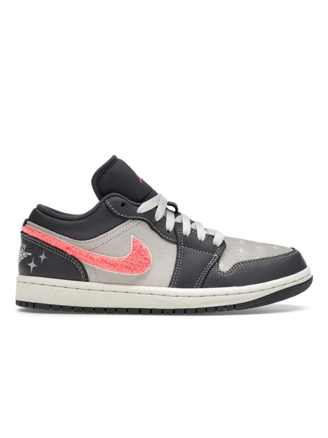 Женские кроссовки Lifestyle с контрастными акцентами Jordan 1 Low — изображение 1 из 4, светлый графитовый