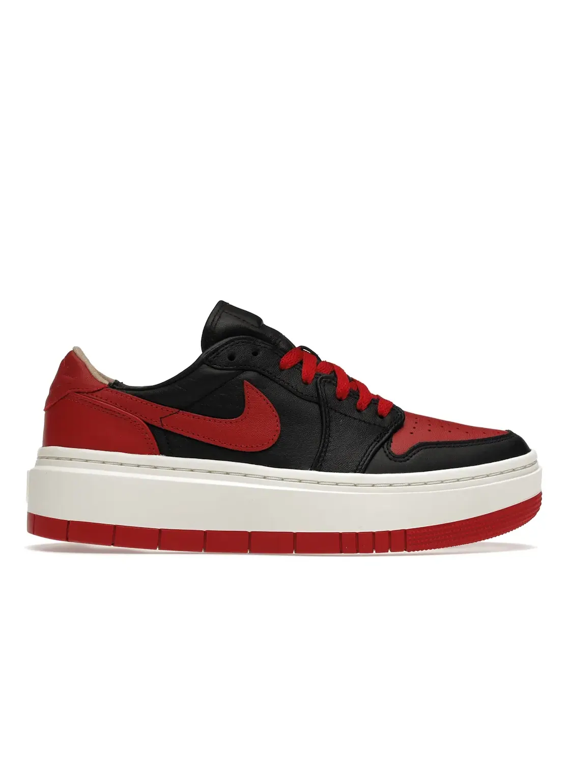 Женские кроссовки на платформе Jordan 1 Elevate Low SE Jordan — изображение 1 из 4, черный красный-белый